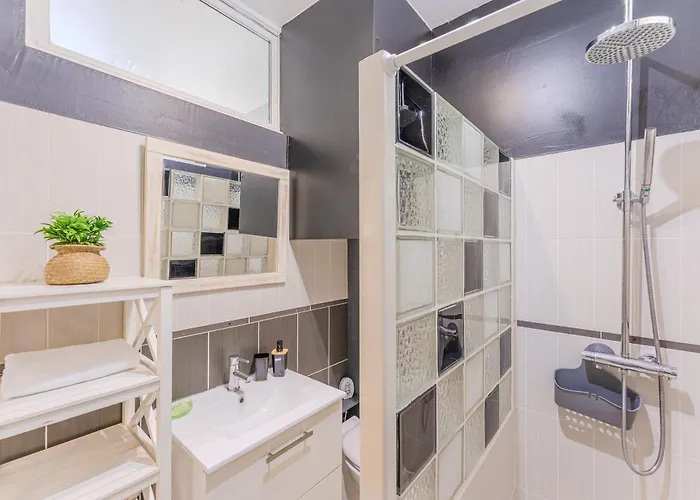 Lägenhet Ernest - Appt Calme Proche Centre De *